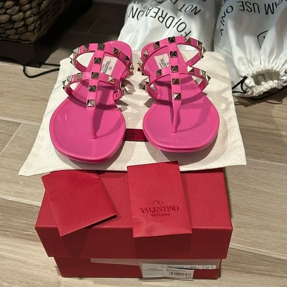 Valentino Sandals - Picture 2 of 6